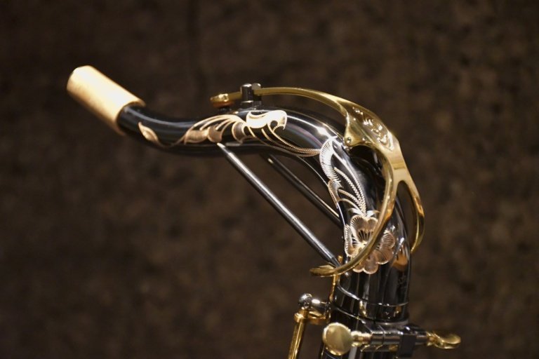 Close-up_THe Alexander-Tenor_m_004